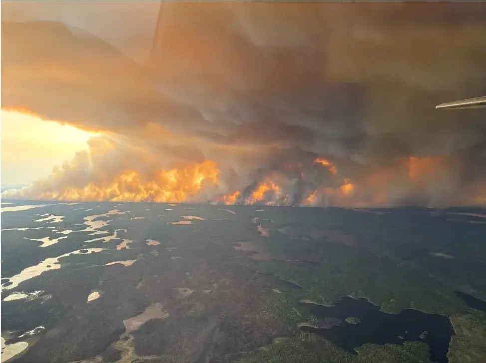 Canada declares emergency over Manitoba wildfires: 17,000 evacuated